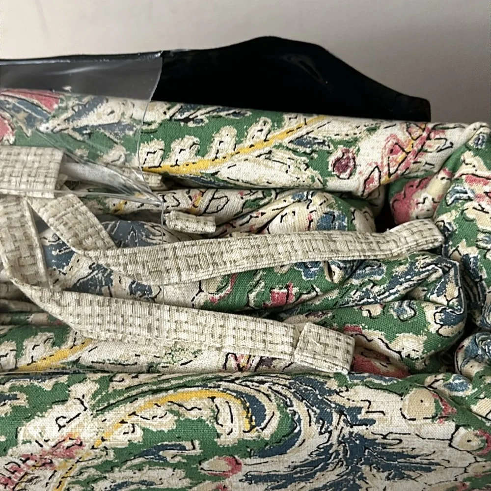 Lauren King Allie Paisley Green Duvet Cover 3 Piece Set AND Linen Euro Sham